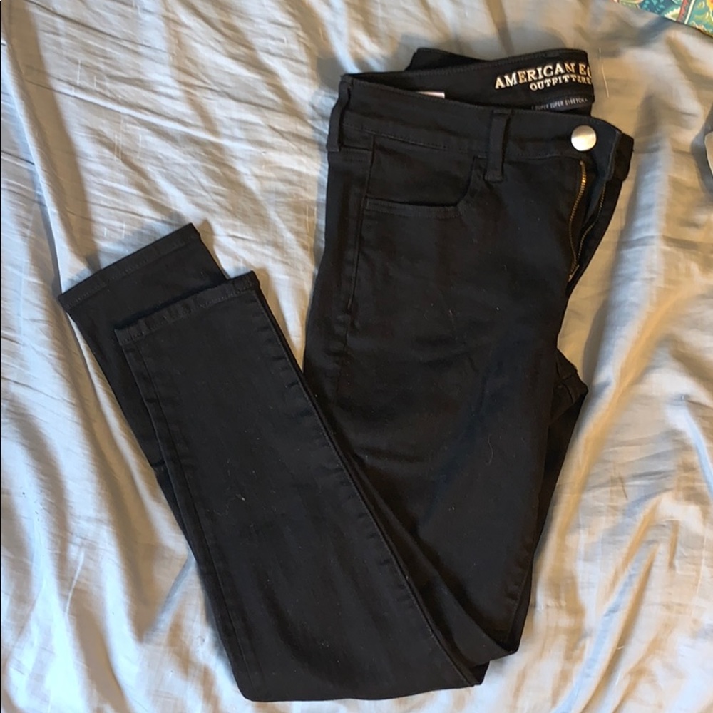 NWOT American Eagle super stretch jeans